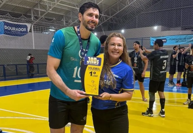 Jogos Abertos de Dourados encerram primeira etapa, com premiação nas modalidades de voleibol e futsal. Fotos: Divulgação/Assecom