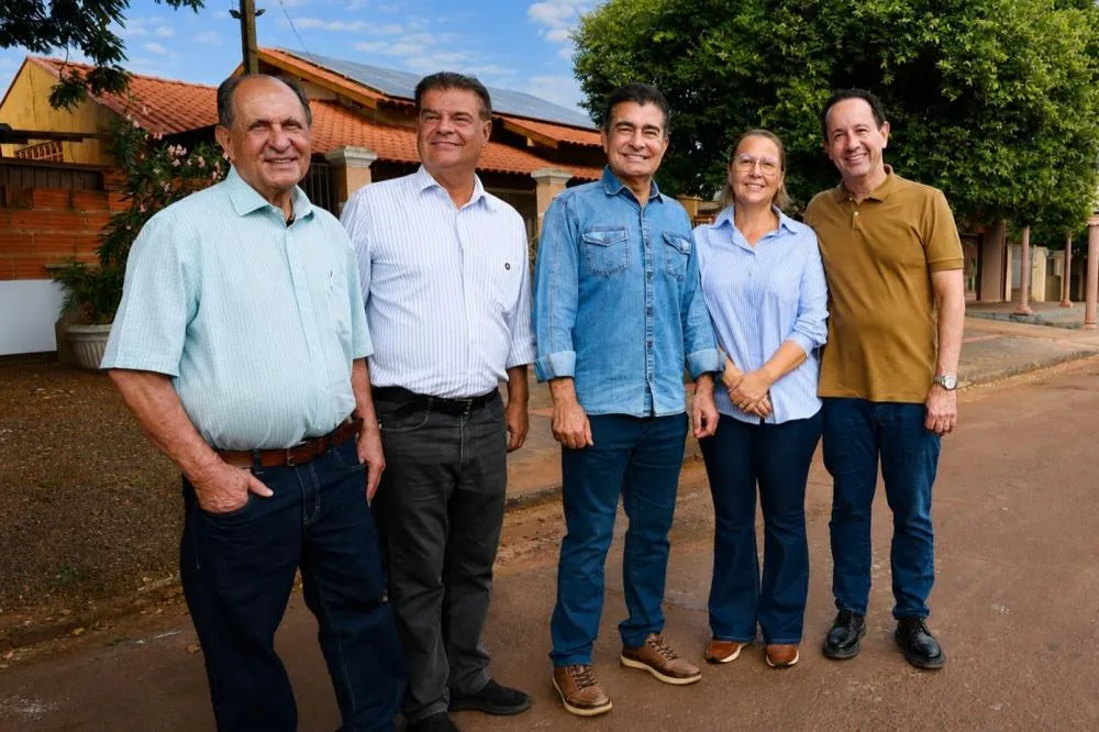 Ao lado do prefeito Marçal Filho, do deputado Zé Teixeira e do senador Nelsinho Trad, estiveram presentes os vereadores Liandra Brambilla, Dill do Povo e Isa Marcondes - Divulgação