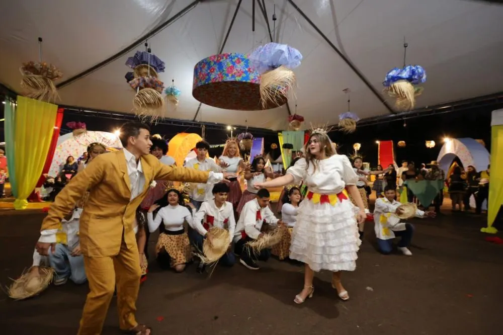 Quadrilhas levam arte, dança e cultura ao palco da Festa Junina. Foto: A. Frota